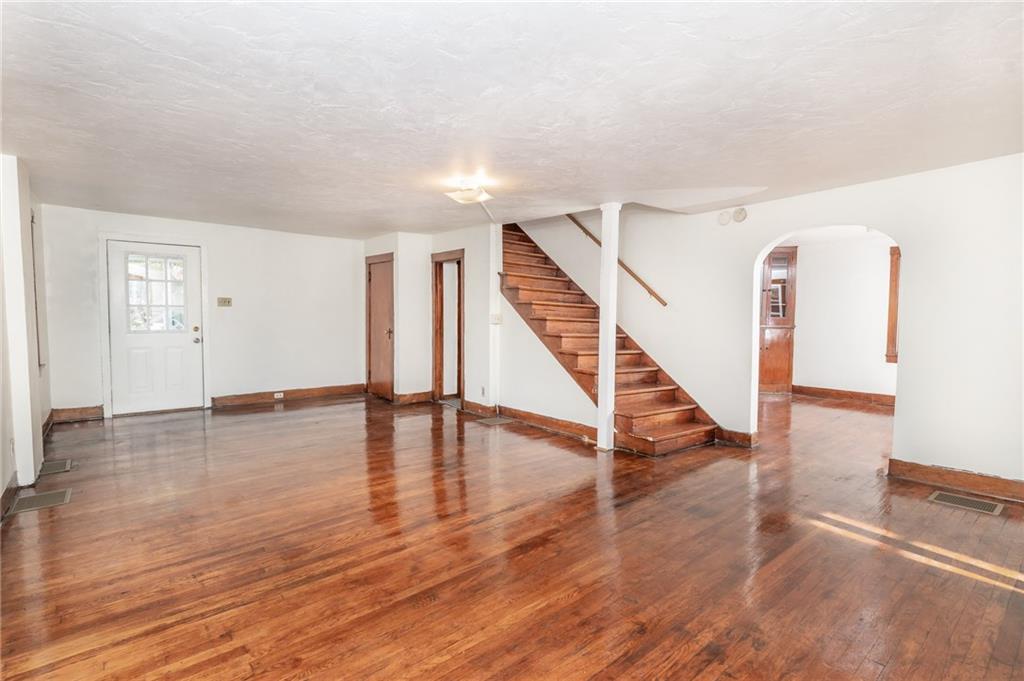 246 Philadelphia Street Indiana, PA 15701 - Photo 4 of 30 Gallery Image 4