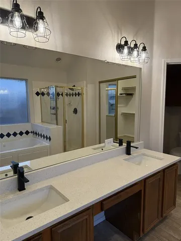 $2,600 | 2857 Hampshire Lane, Rockwall, TX 75032