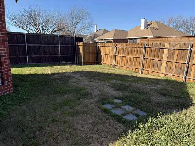$2,600 | 2857 Hampshire Lane, Rockwall, TX 75032