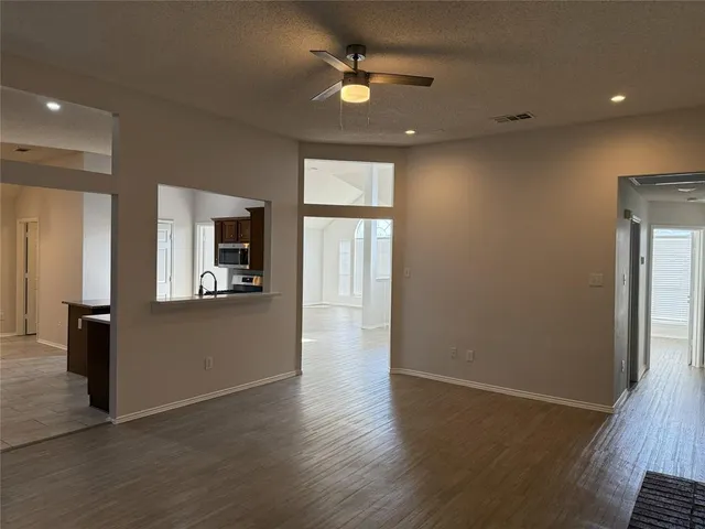 $2,600 | 2857 Hampshire Lane, Rockwall, TX 75032