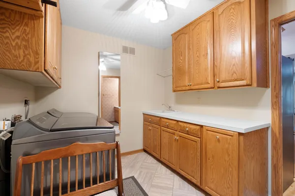 $575,000 | 109 Teton Court, Mankato, MN 56001