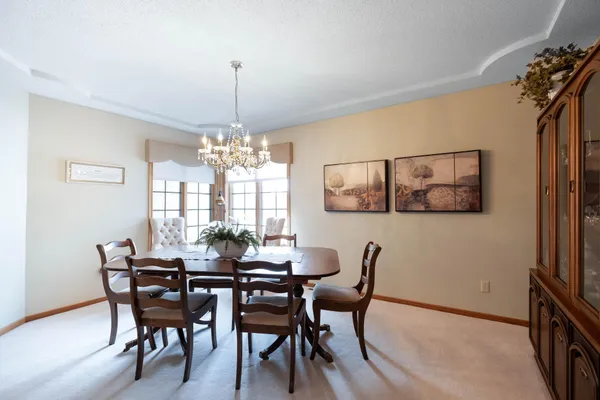 $575,000 | 109 Teton Court, Mankato, MN 56001