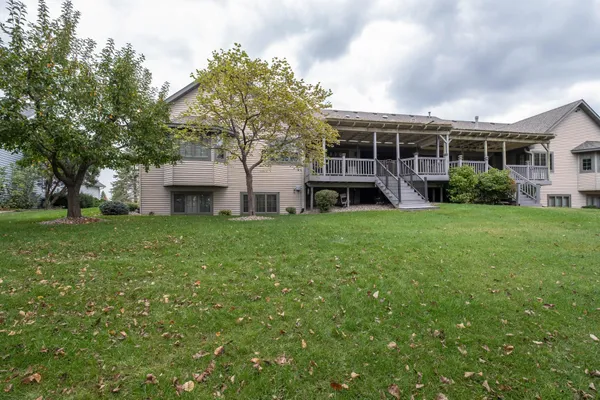 $575,000 | 109 Teton Court, Mankato, MN 56001