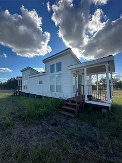 $539,995 | 1469 County Road 451, Coupland, TX 78615