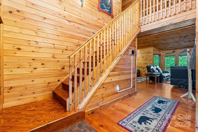 $1,175,000 | 110 Mountain Crest Drive South, Marion, NC 28752