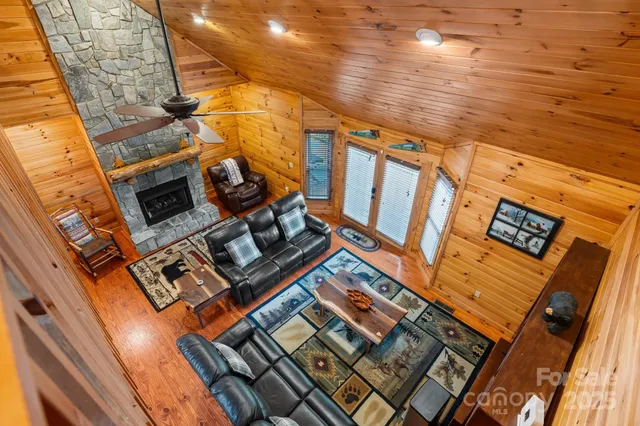 $1,175,000 | 110 Mountain Crest Drive South, Marion, NC 28752