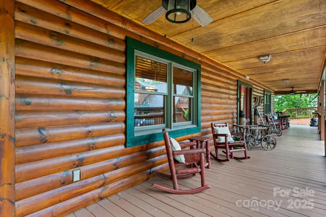 $1,175,000 | 110 Mountain Crest Drive South, Marion, NC 28752