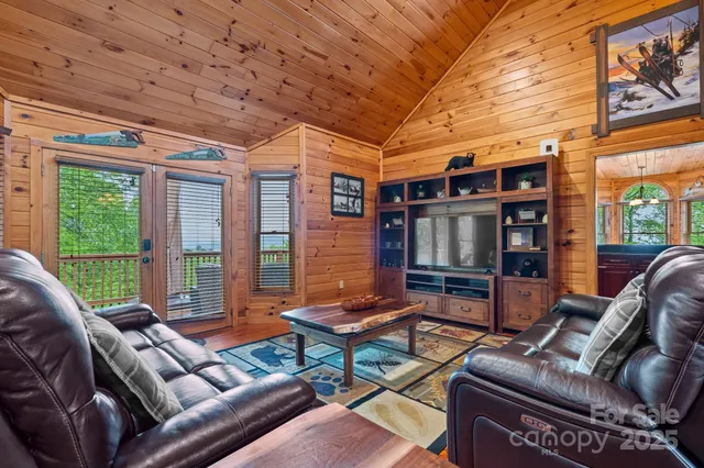 $1,175,000 | 110 Mountain Crest Drive South, Marion, NC 28752