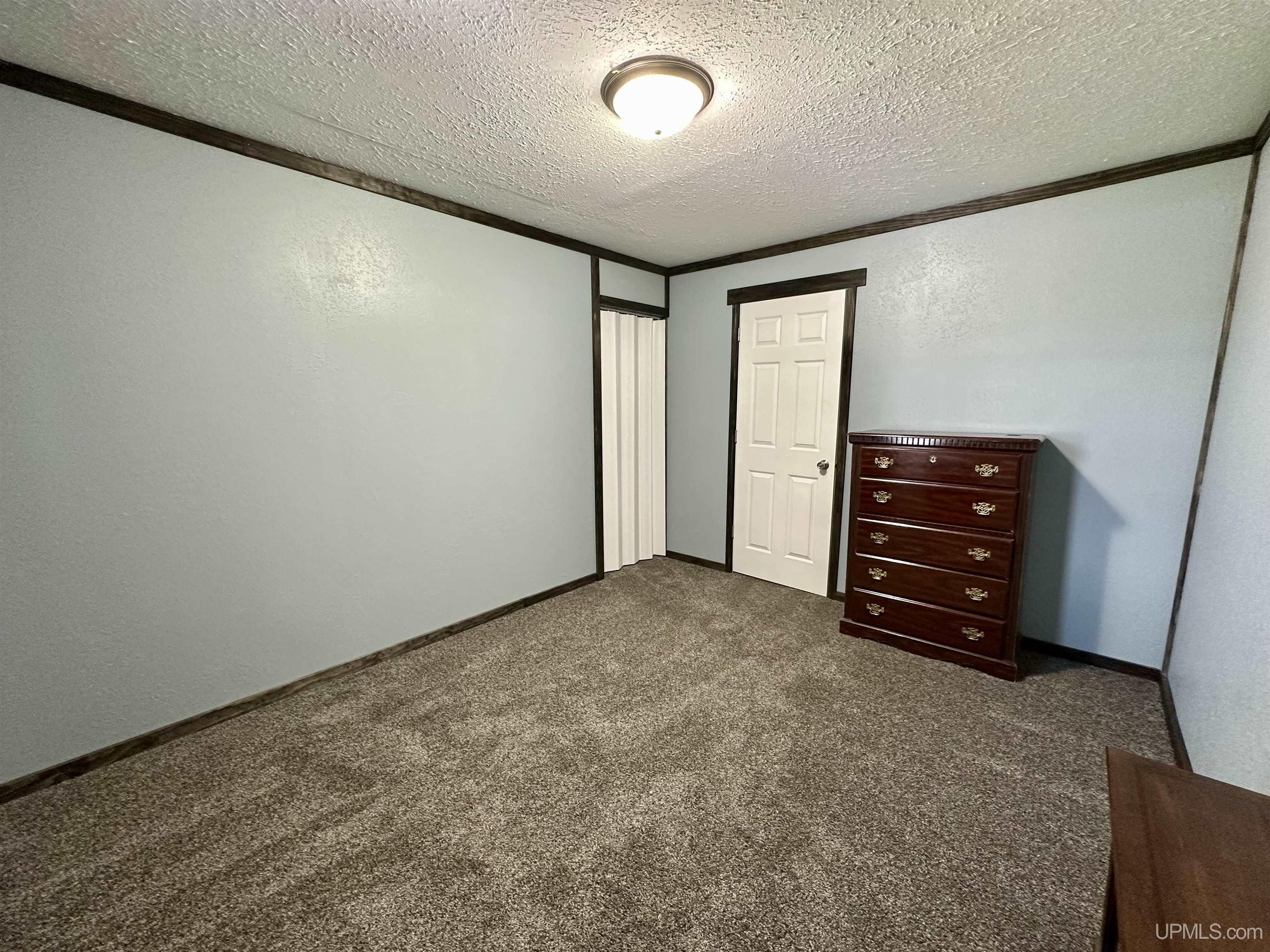 3910 20th Road Gladstone, MI 49837 - Photo 19 of 40