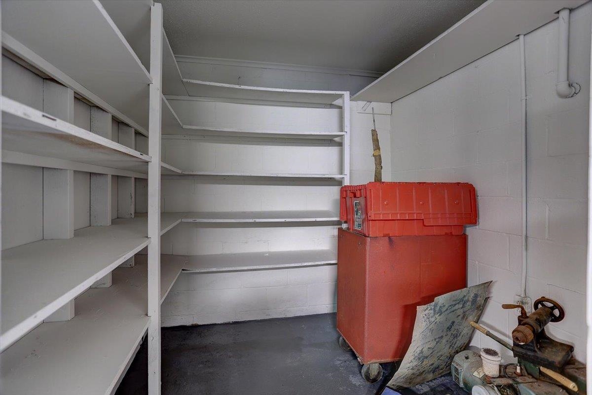 3263 Glen Logan Road Memphis, TN 38134 - Photo 34 of 40 a room with storage and utility room