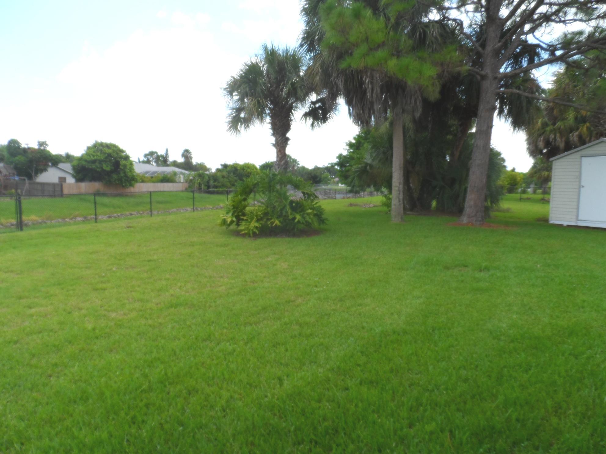 301 Southwest Aster Road Port St. Lucie, FL 34953 - Photo 16 of 20 005