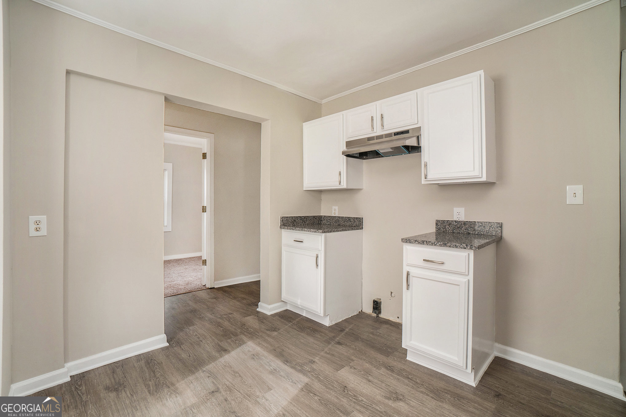 973 Lawton Street Southwest Atlanta, GA 30310 - Photo 12 of 25