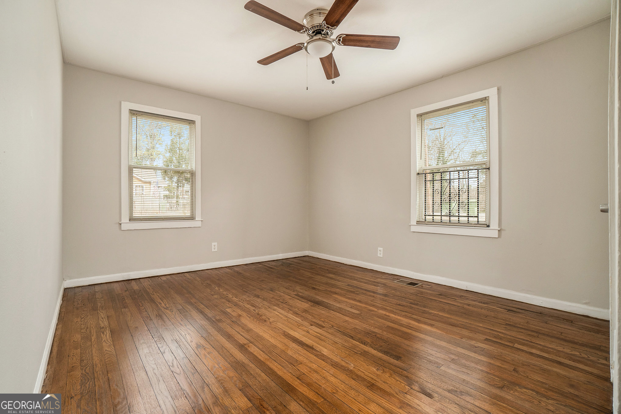 973 Lawton Street Southwest Atlanta, GA 30310 - Photo 20 of 25