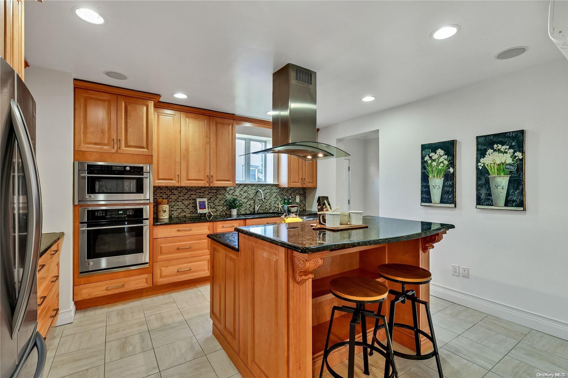 34 Boulevard Queens, NY 11357 - Photo 14 of 30