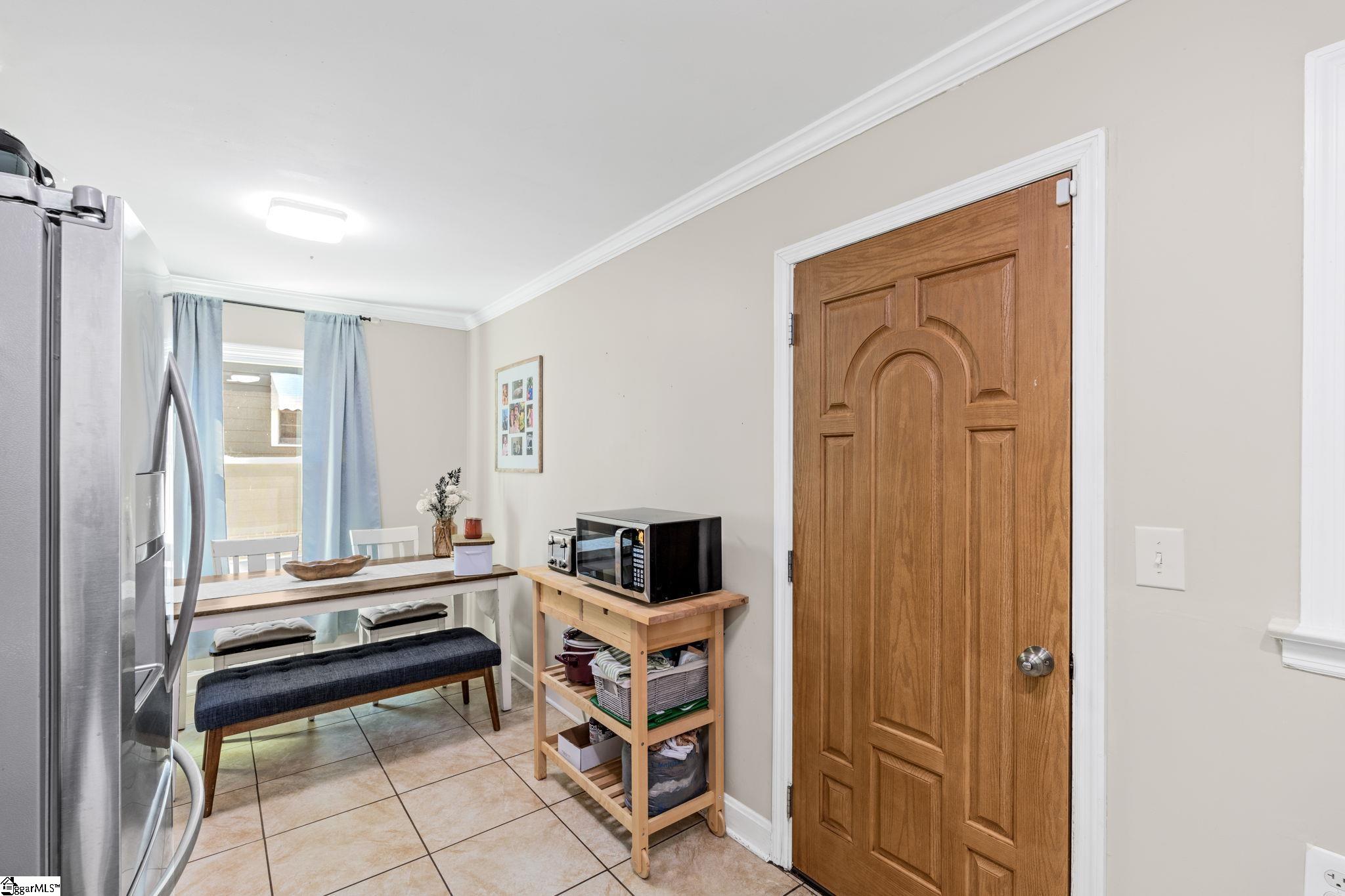 500 Glenn Road Greenville, SC 29607 - Photo 14 of 25