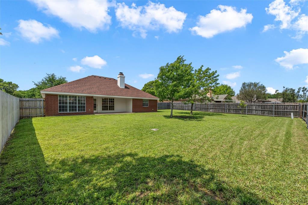 1041 Cheyenne Trail Hewitt, TX 76643 - Photo 27 of 37