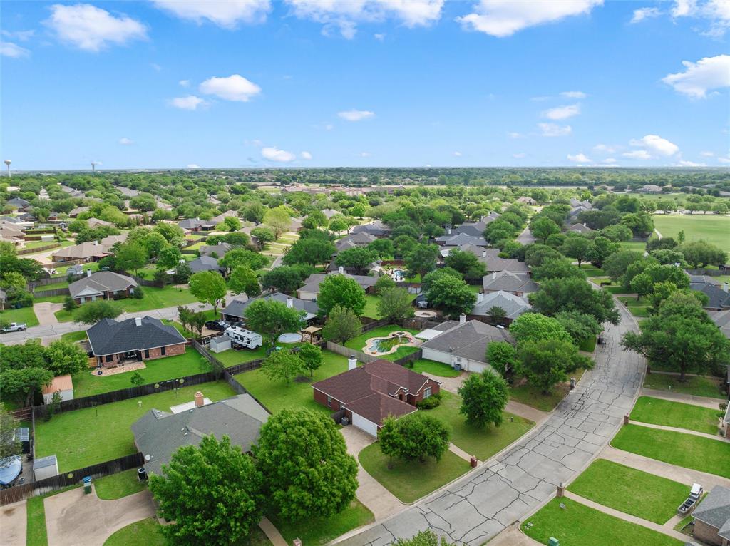 1041 Cheyenne Trail Hewitt, TX 76643 - Photo 33 of 37