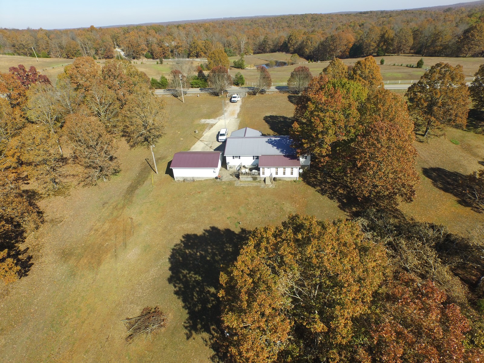 4001 Erin Road McEwen, TN 37101 - Photo 28 of 30 Gallery Image 28