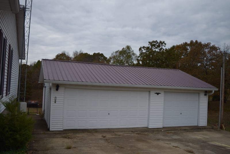 4001 Erin Road McEwen, TN 37101 - Photo 4 of 30 Gallery Image 4