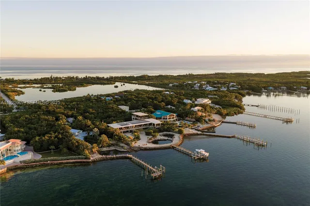 $33,500,000 | 57783 Morton Street, Marathon, FL 33050