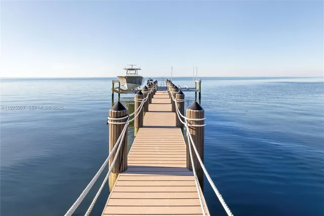 $33,500,000 | 57783 Morton Street, Marathon, FL 33050