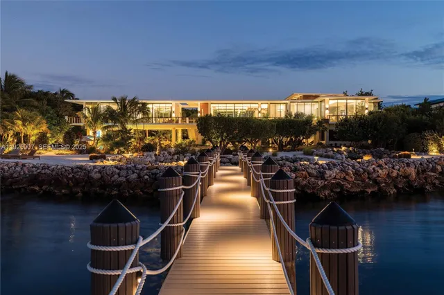 $33,500,000 | 57783 Morton Street, Marathon, FL 33050