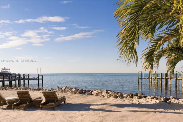 $33,500,000 | 57783 Morton Street, Marathon, FL 33050