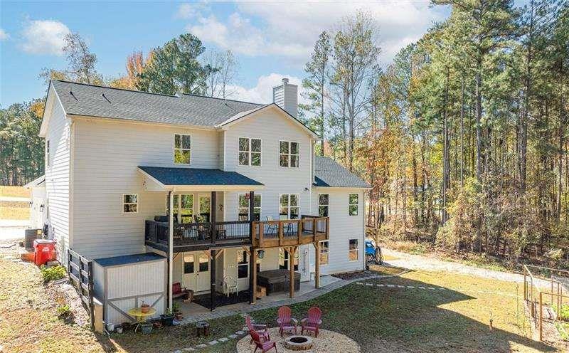 629 Dee Kennedy Road Winder, GA 30680 - Photo 3 of 67