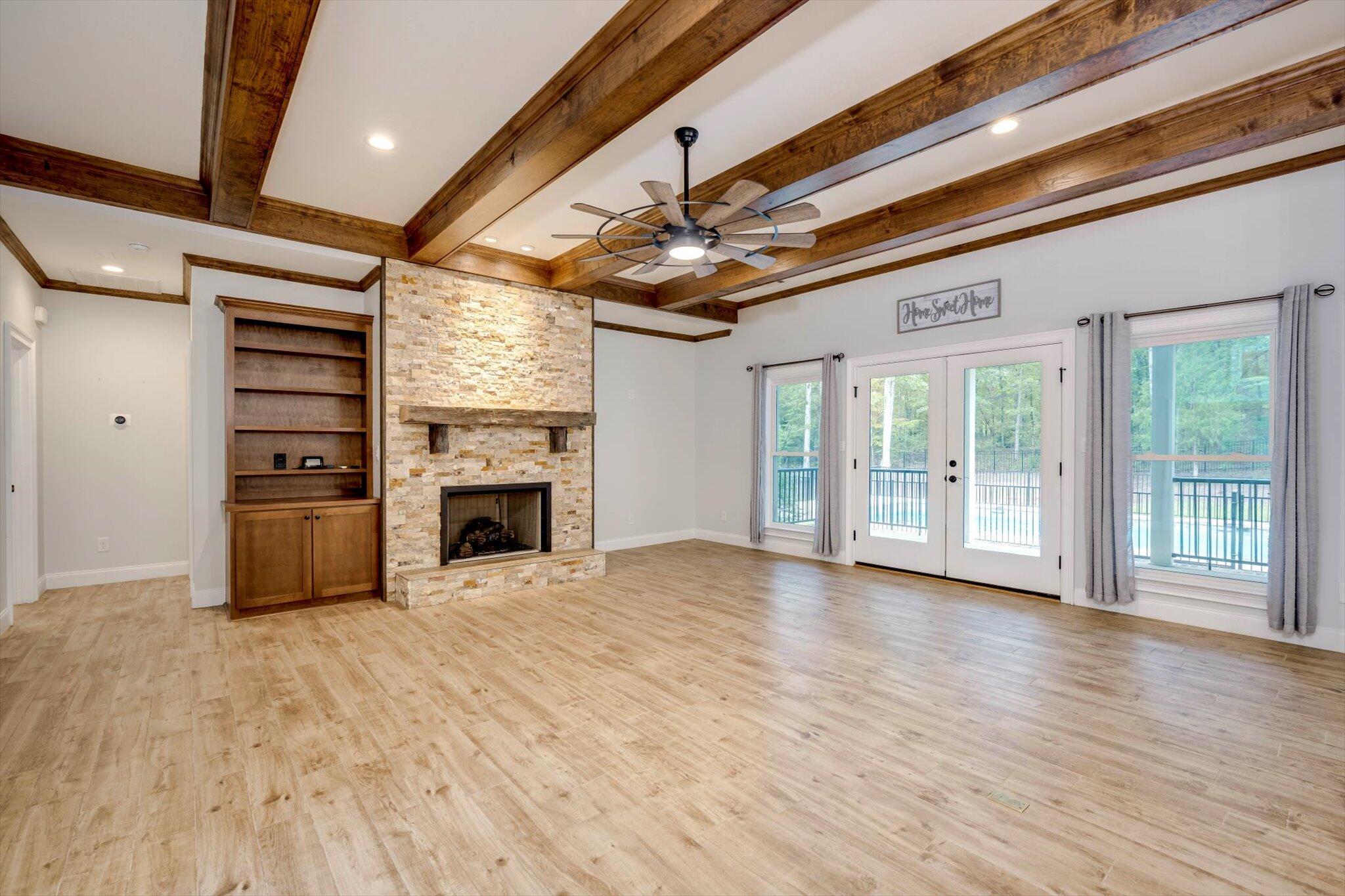 4062 Horsham Trail Dearing, GA 30808 - Photo 11 of 70 Living Room