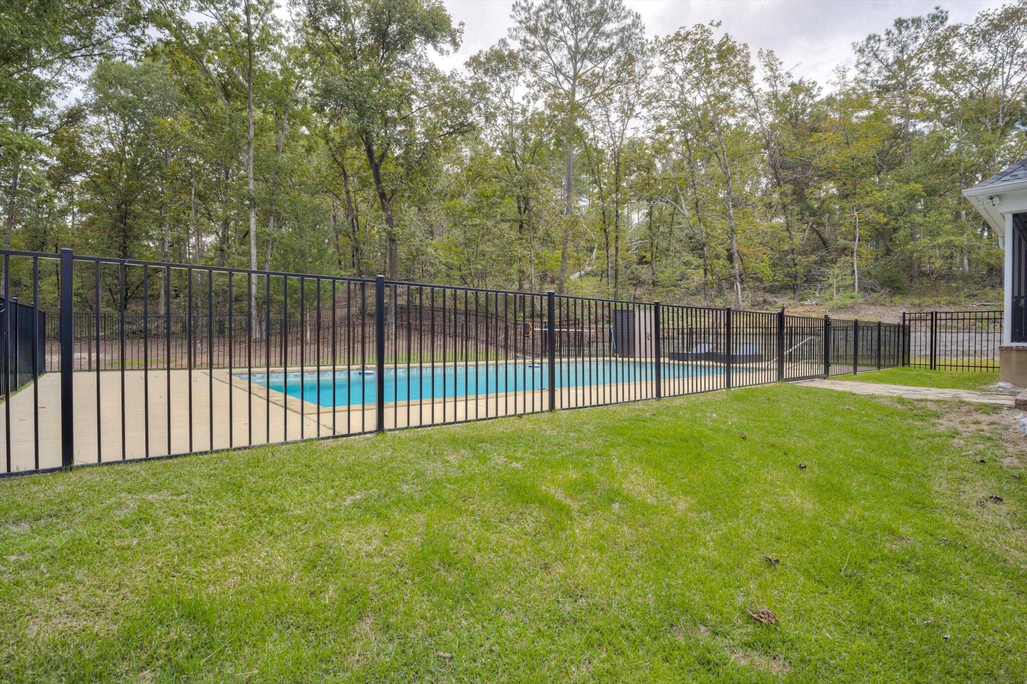 4062 Horsham Trail Dearing, GA 30808 - Photo 55 of 70 Pool