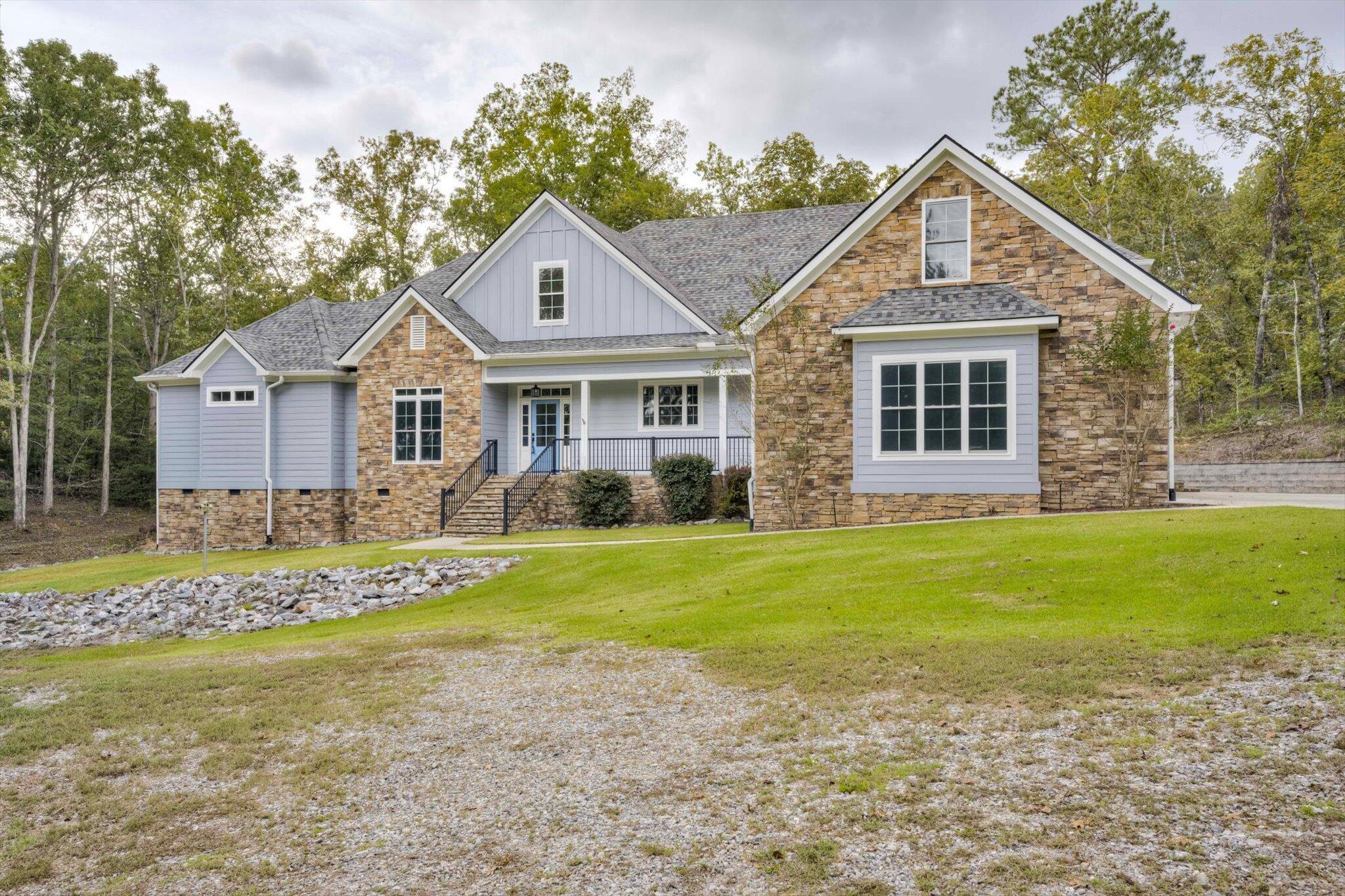 4062 Horsham Trail Dearing, GA 30808 - Photo 4 of 70 02-002-