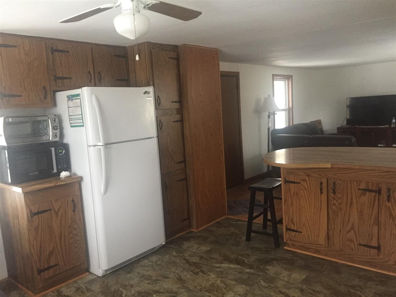 608 Greenview Road Belvidere, IL 61008 - Photo 4 of 12 Gallery Image 4