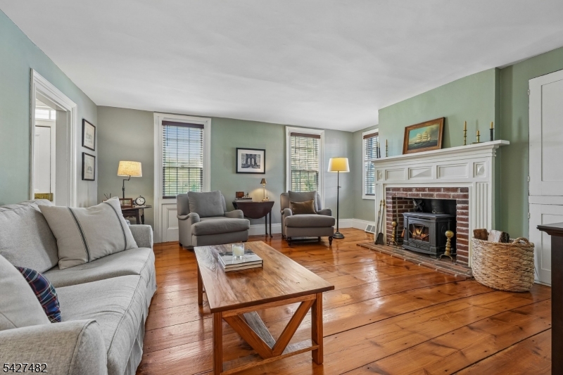 169 Stanton Road Flemington, NJ 08822 - Photo 6 of 38