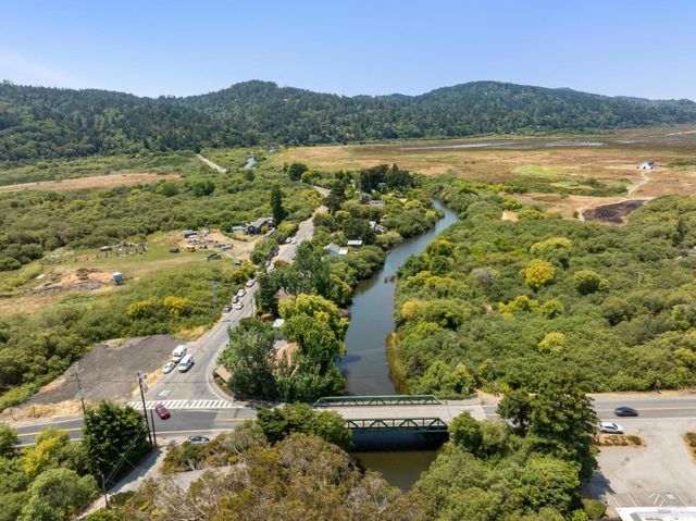 $985,000 | 11150 Sir Francis Drake Boulevard, Point Reyes Station, CA 94956