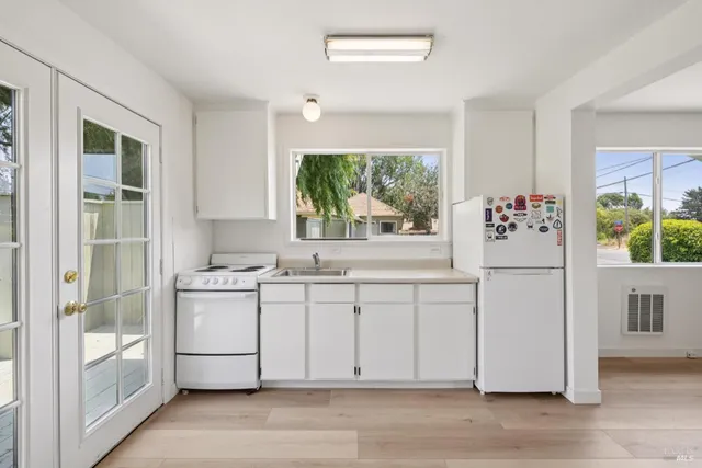 $985,000 | 11150 Sir Francis Drake Boulevard, Point Reyes Station, CA 94956