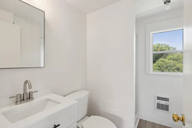 $985,000 | 11150 Sir Francis Drake Boulevard, Point Reyes Station, CA 94956