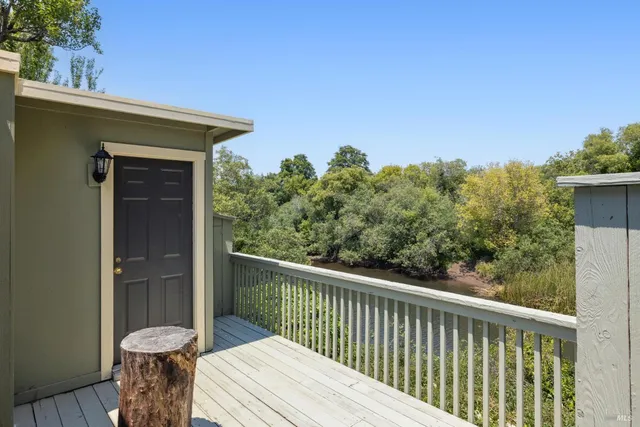 $985,000 | 11150 Sir Francis Drake Boulevard, Point Reyes Station, CA 94956