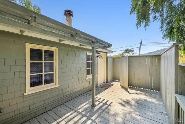 $985,000 | 11150 Sir Francis Drake Boulevard, Point Reyes Station, CA 94956