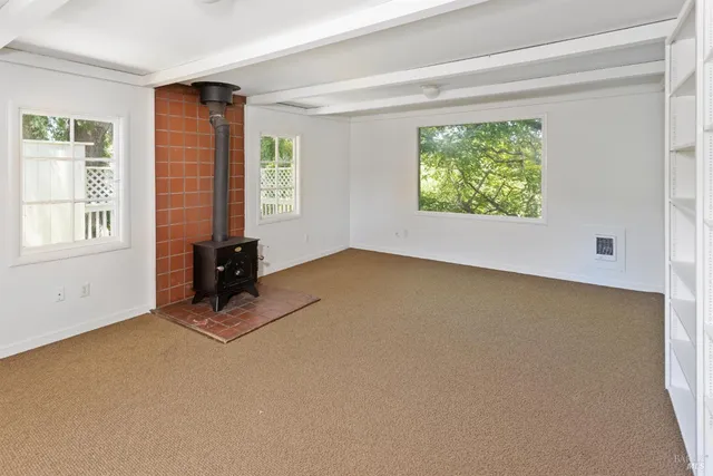 $985,000 | 11150 Sir Francis Drake Boulevard, Point Reyes Station, CA 94956