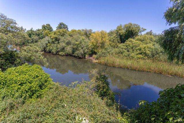 $985,000 | 11150 Sir Francis Drake Boulevard, Point Reyes Station, CA 94956