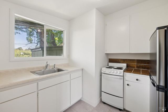 $985,000 | 11150 Sir Francis Drake Boulevard, Point Reyes Station, CA 94956