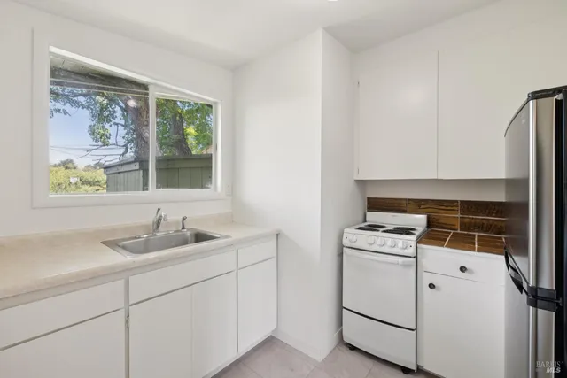 $985,000 | 11150 Sir Francis Drake Boulevard, Point Reyes Station, CA 94956