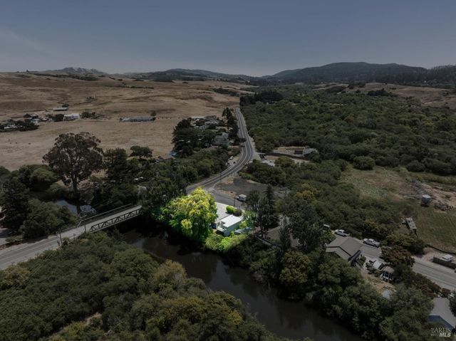 $985,000 | 11150 Sir Francis Drake Boulevard, Point Reyes Station, CA 94956
