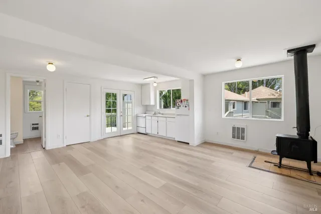 $985,000 | 11150 Sir Francis Drake Boulevard, Point Reyes Station, CA 94956