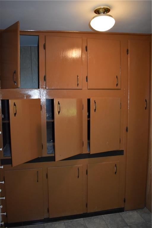 189 Pine Point Road Oxford, ME 04270 - Photo 6 of 21 Pantry with much storage!