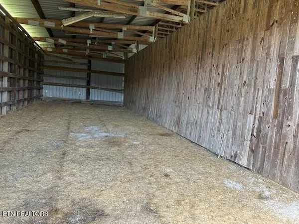 $929,900 | 180 Ailor Gap Road, Maynardville, TN 37807