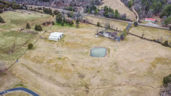 $929,900 | 180 Ailor Gap Road, Maynardville, TN 37807