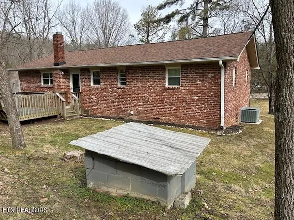 $929,900 | 180 Ailor Gap Road, Maynardville, TN 37807