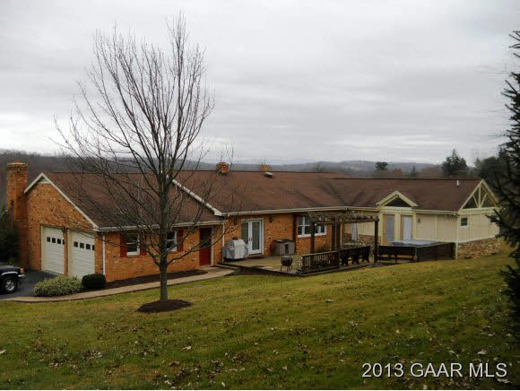2209 Old Greenville Road Staunton, VA 24401 - Photo 4 of 36 Gallery Image 4