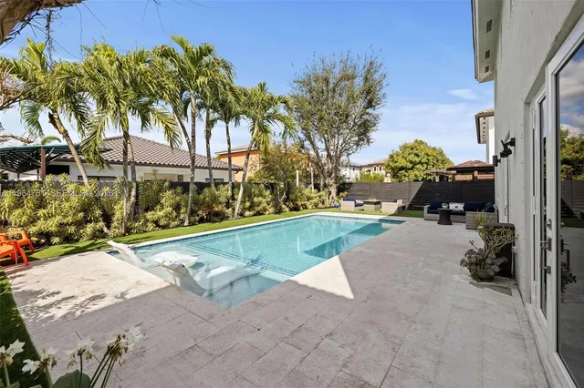 $925,000 | 3122 Southwest 144th Place, Miami, FL 33175